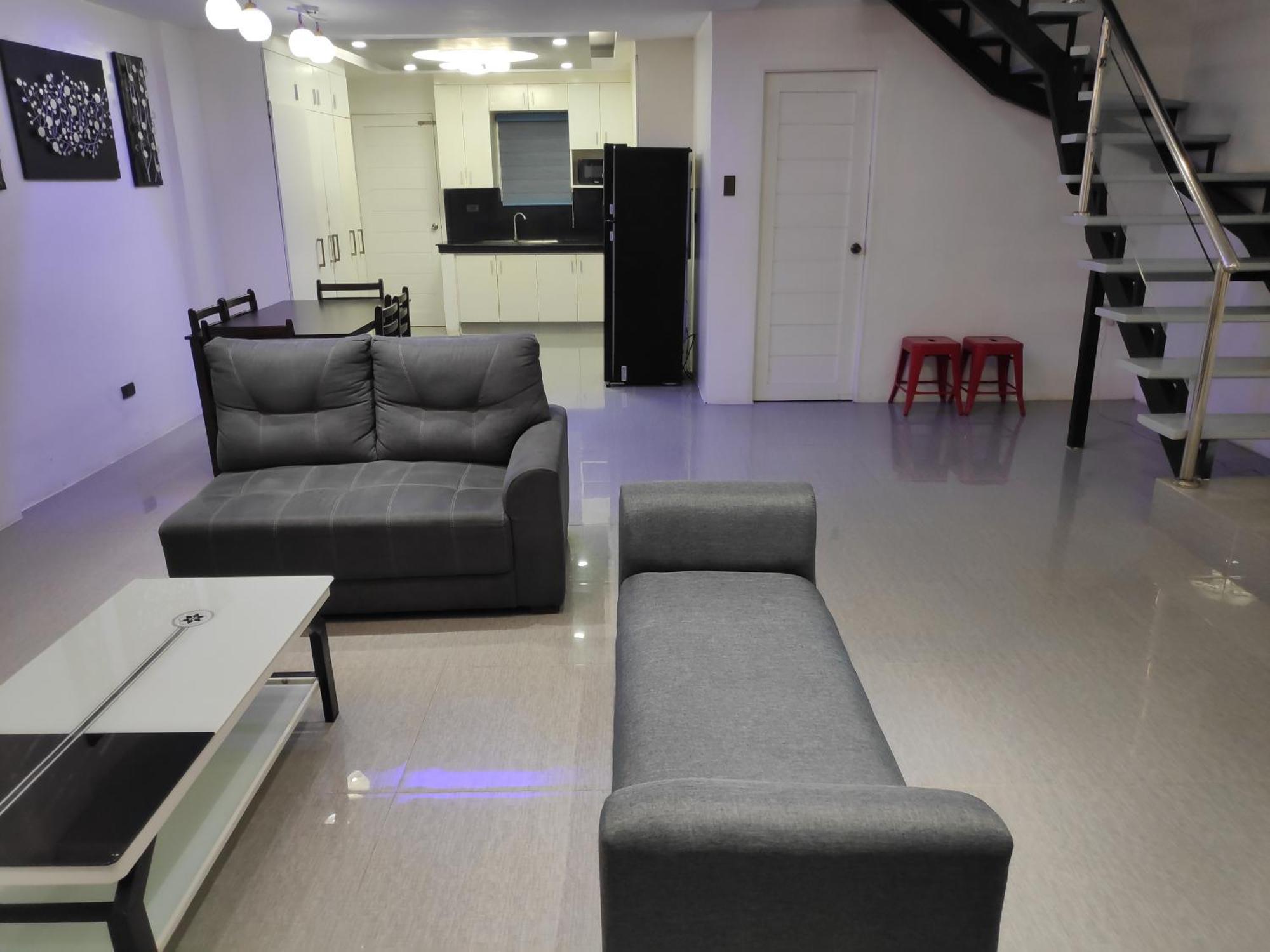 Tagaytay Staycation By Naya And Darla W Free Swimming Pool, Wifi & Netflix Tagaytay City Exterior foto